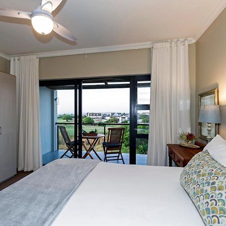 Le Mahi Guest House Langebaan Esterno foto