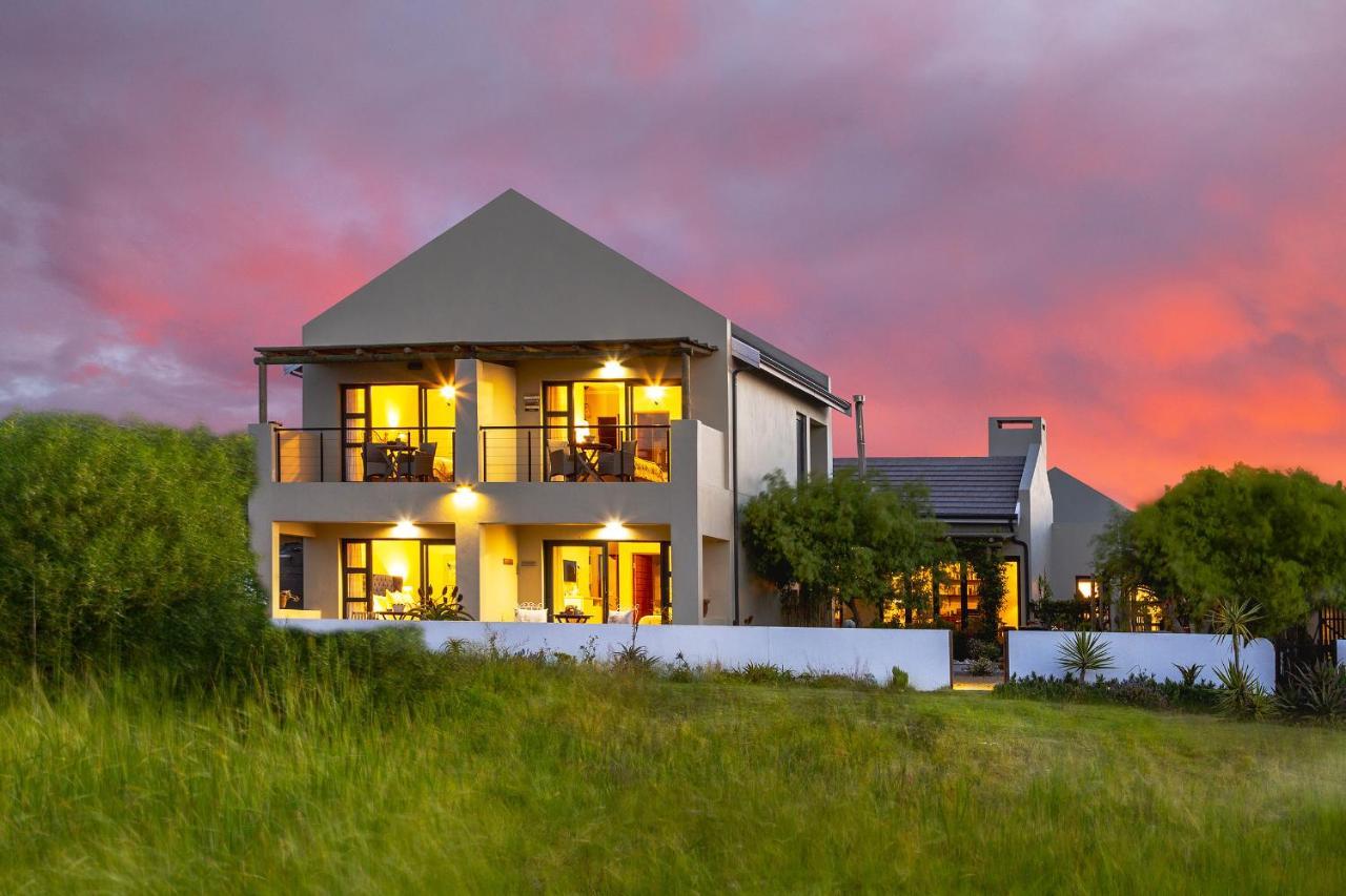 Le Mahi Guest House Langebaan Esterno foto